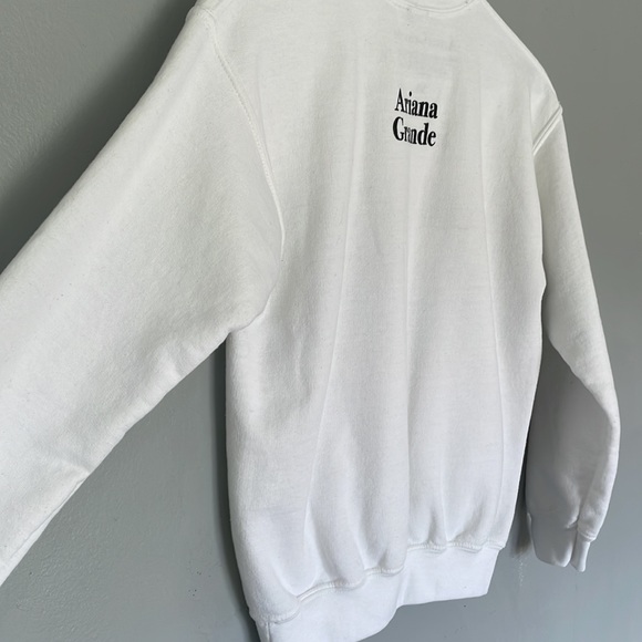Ariana Grande Pullover Sweatshirt - Picture 9 of 9